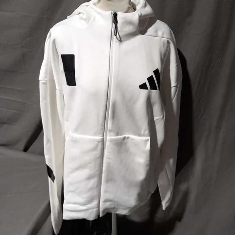 NOTTS FOREST FC ADIDAS WHITE HOODED ZIP THROUGH JACKET SIZE M