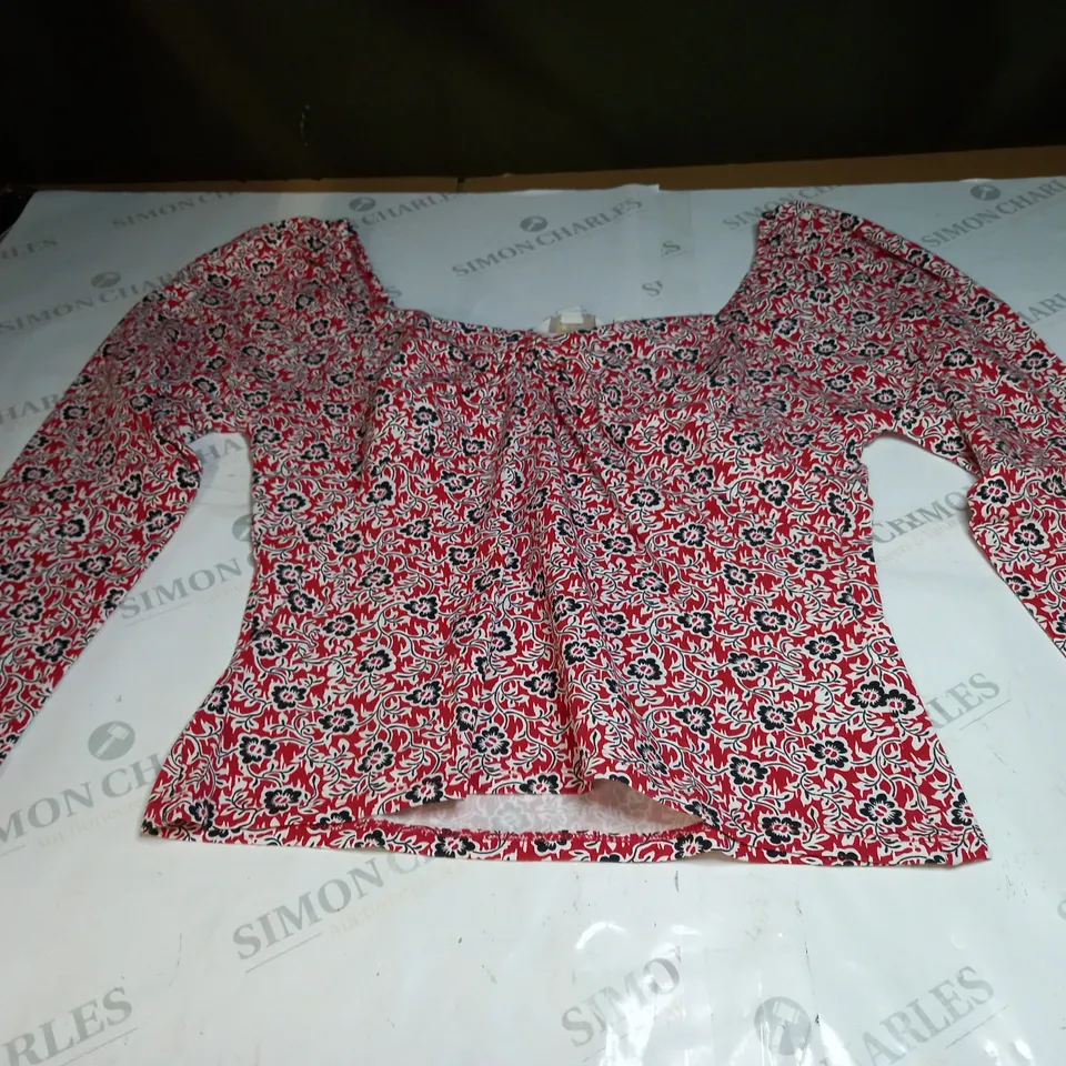BODEN LOW CUT FLORAL PATTERN SHIRT SIZE 18