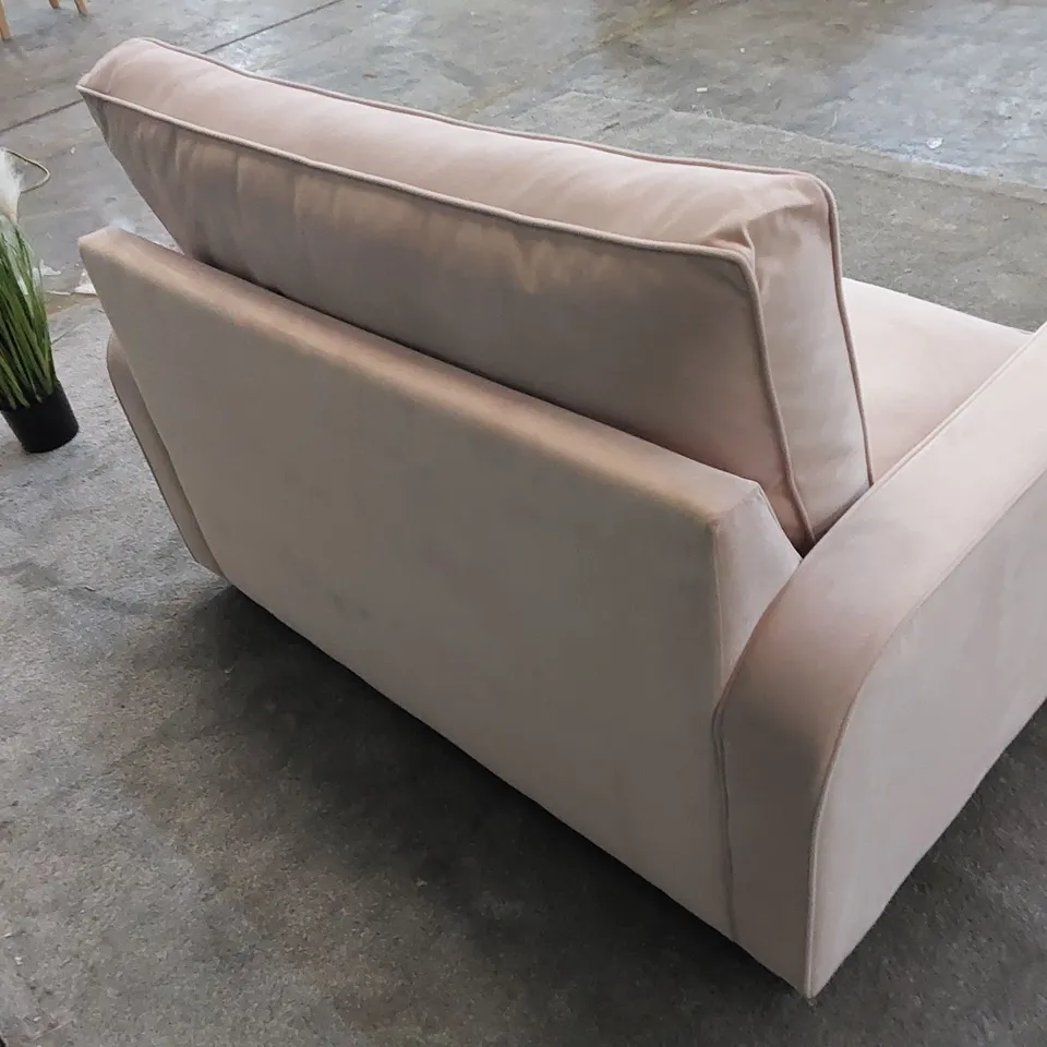 THE DUNSMORE LOVE SEAT SOFA BED UPHOLSTERED IN PETAL PINK FABRIC 