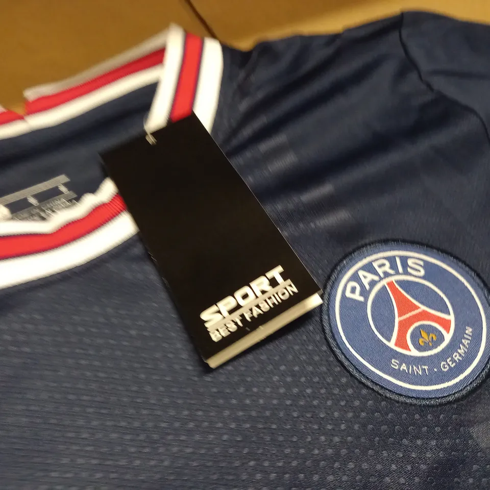 PARIS SAINT GERMAIN KIDS FOOTBALL KIT - S