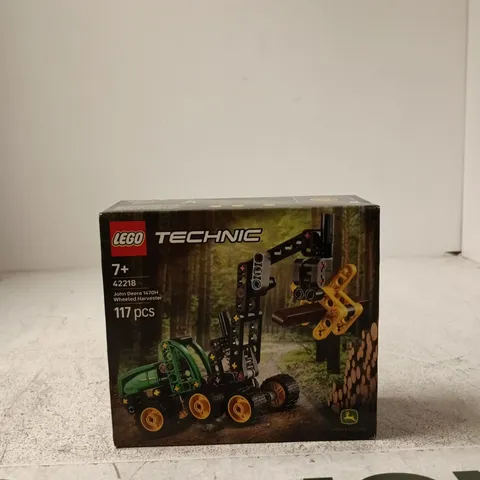 LEGO TECHNIC JOHN DEERE 1470H WHEEL LOADER SET (117 PCS) – BOXED