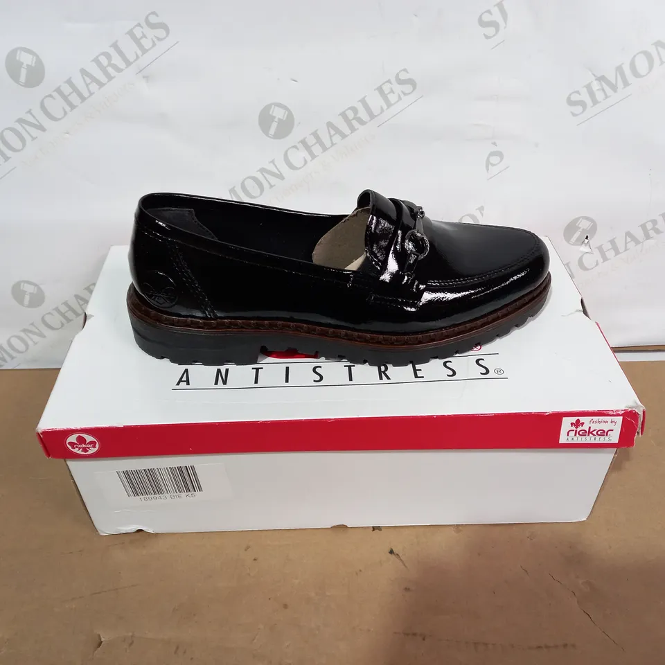 BOXED PAIR OF RIEKER SHOES - SIZE 38