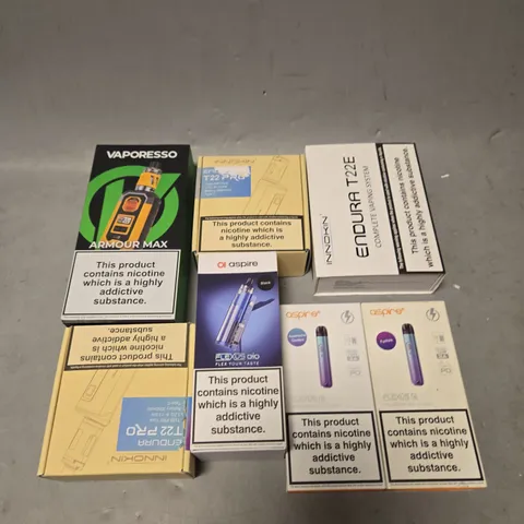 APPROXIMATELY 20 VAPES & E-CIGARETTES TO INCLUDE VAPORESSO, INNOKIN, ASPIRE ETC