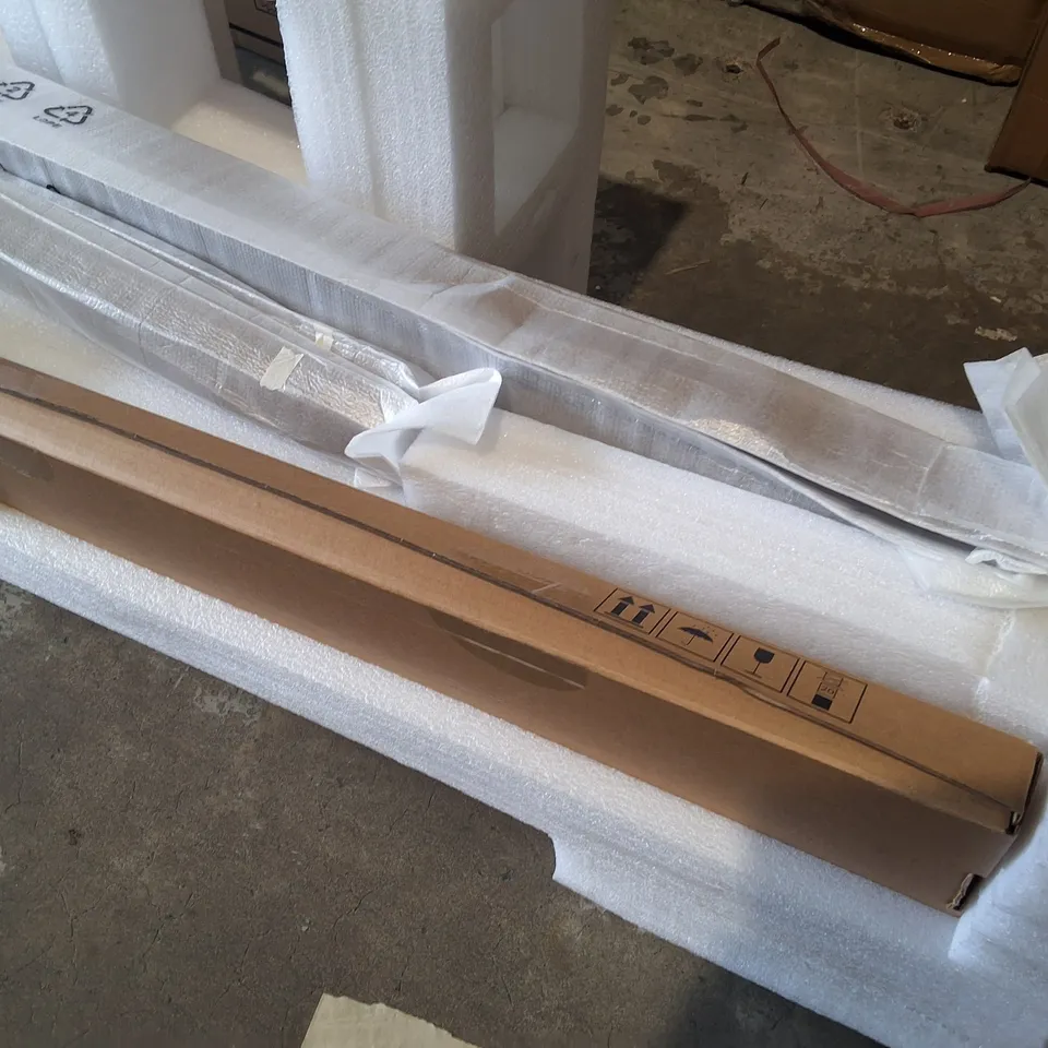 BOXED HISENSE 55" S7 4K CANVAS TV- 55S7NQTUK