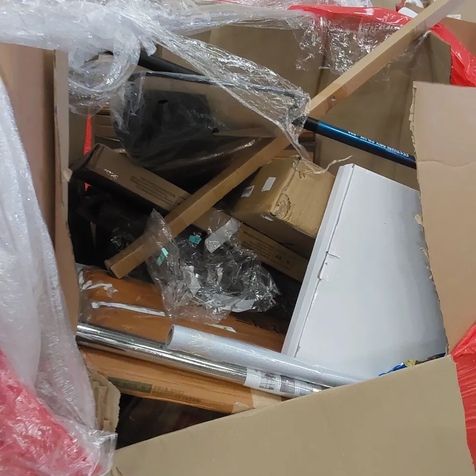 PALLET CONTAINING ASSORTED HOUSEHOLD PRODUCTS. INCLUDES PILLOWS, DRYWALL SANDER, FURNITURE ETC 