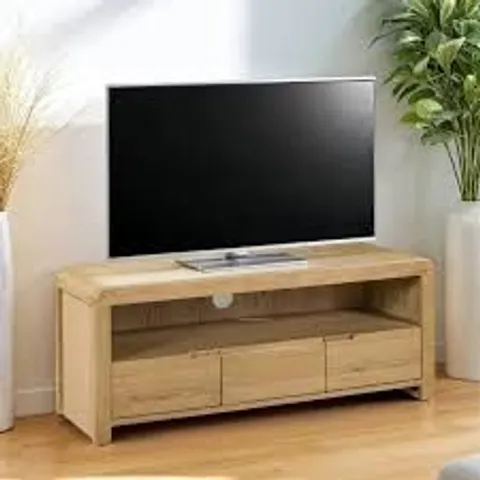 BOXED JULIAN BOWEN CURVE OAK TV UNIT (1 BOX)