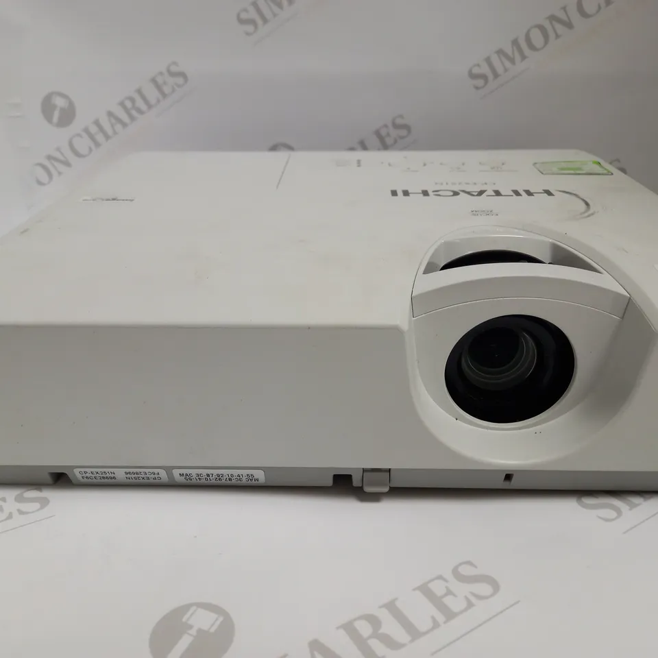 HITACHI CP-EX251N PROJECTOR