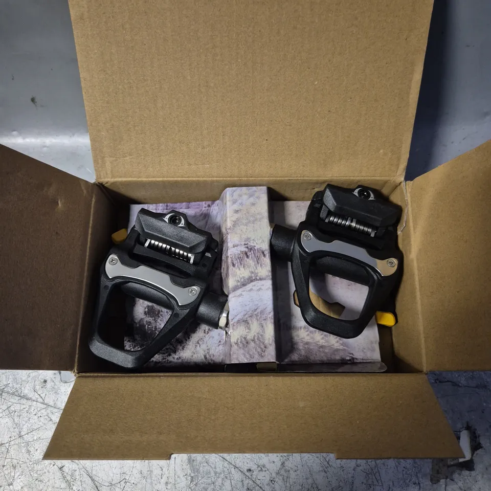 BOXED RACEWORK ROAD PEDALS 