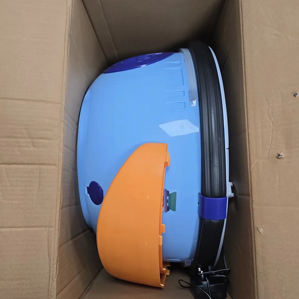 BOXED BLUEY 6V ELECTRIC BUMPER CAR RIDE ON - COLLECTION ONLY