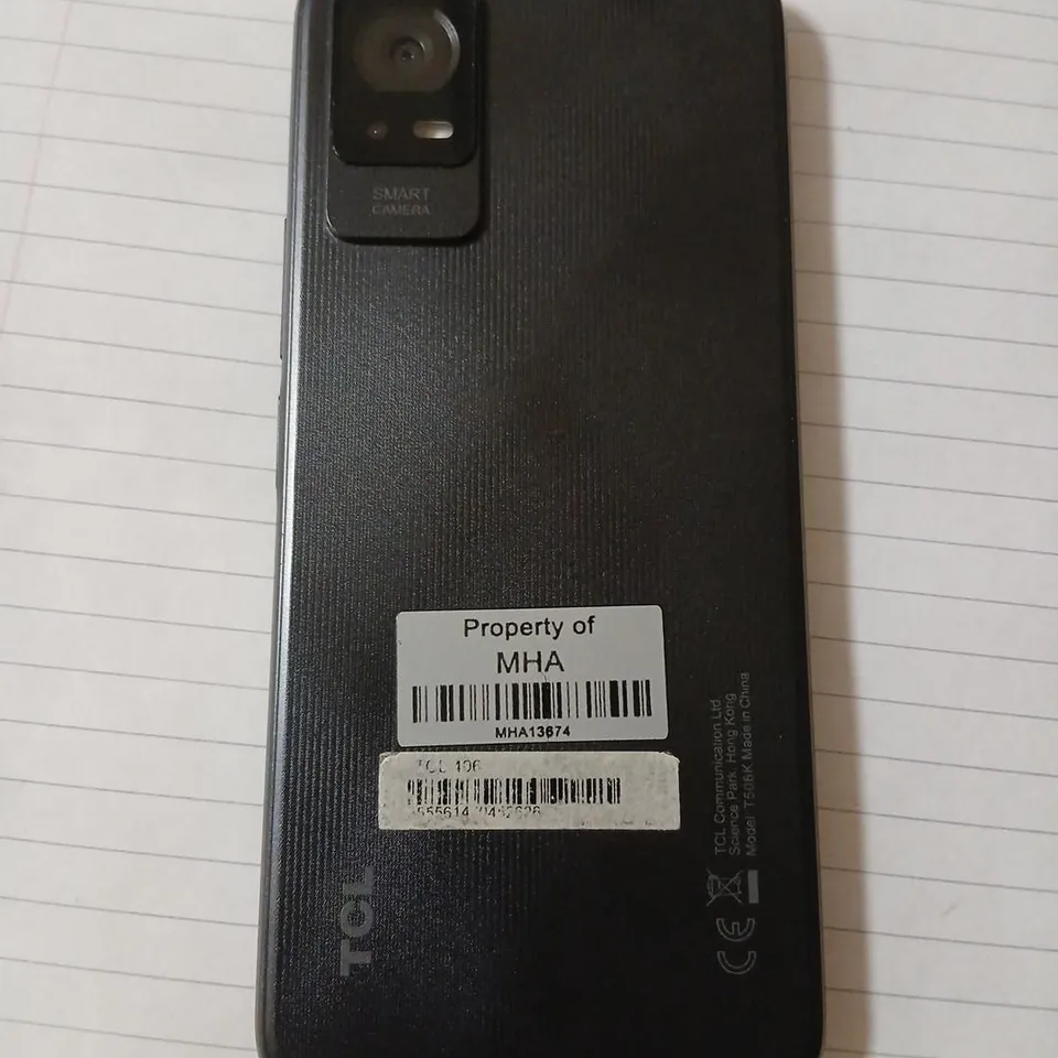 TCL 406 SMARTPHONE – BLACK (MODEL T506K)