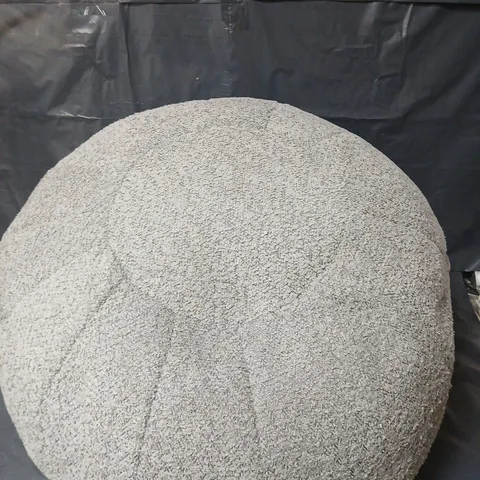 RUCOMFY SNUG POUFFE - GREY