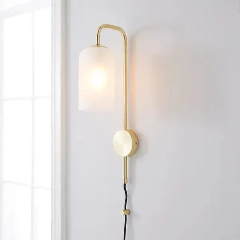 BOXED PALAZZO PLUG IN WALL LIGHT