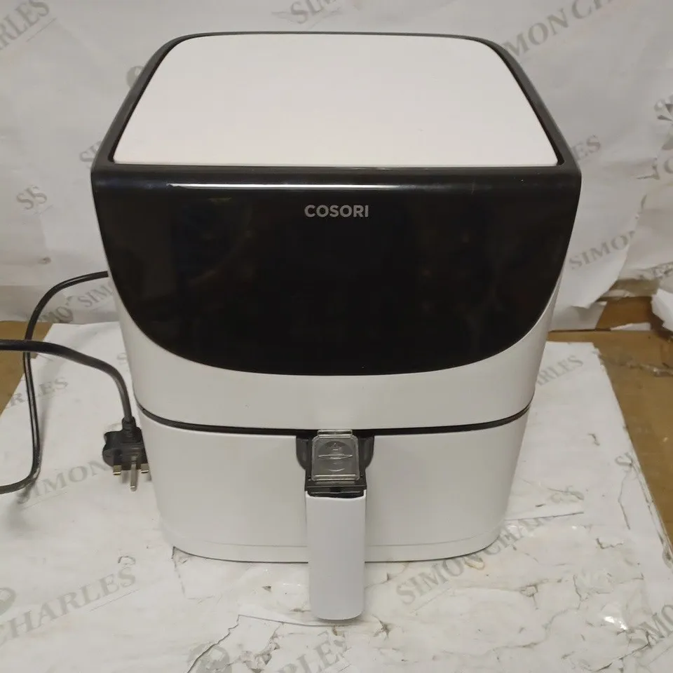 COSORI AIR FRYER 1700W MAX XXL 5.5L DIGITAL TOUCHSCREEN - WHITE