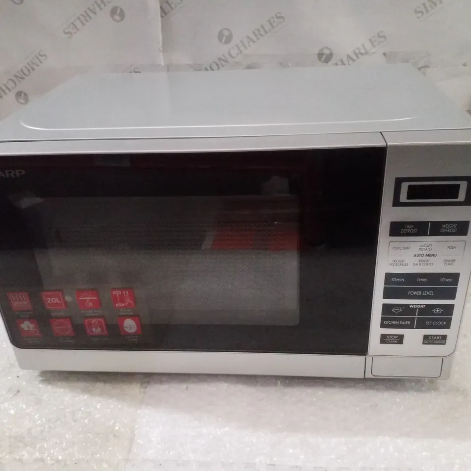 BOXED RUSSELL HOBBS TOUCH CONTROL 20L DIGITAL MICROWAVE