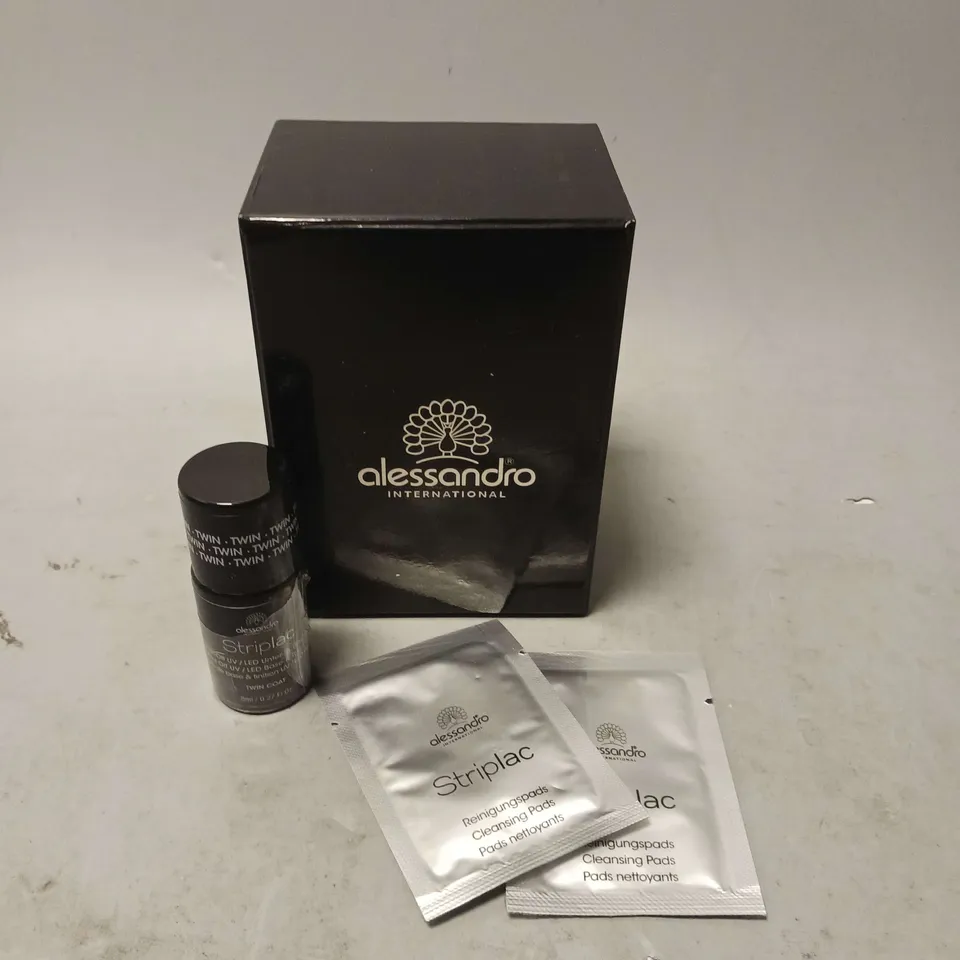 ALESSANDRO STRIPLAC NAIL ACCESSORIES - LAMP NOT INCLUDED 