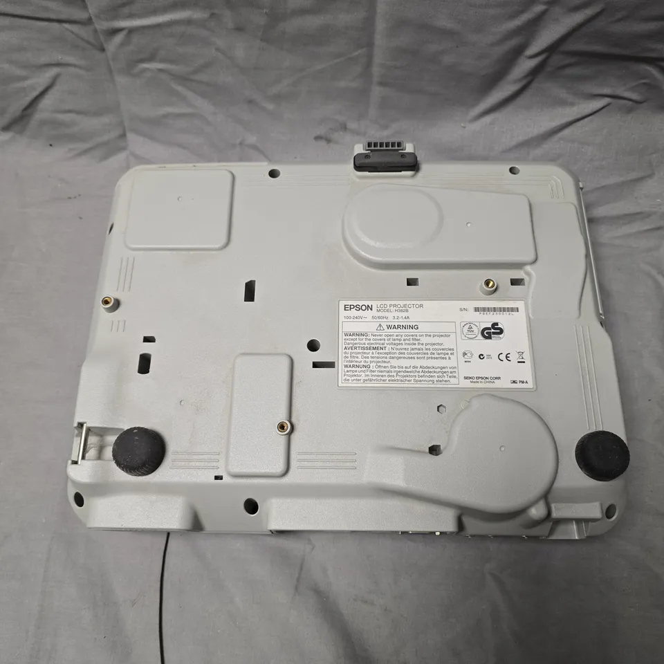 EPSON EB-93E PROJECTOR