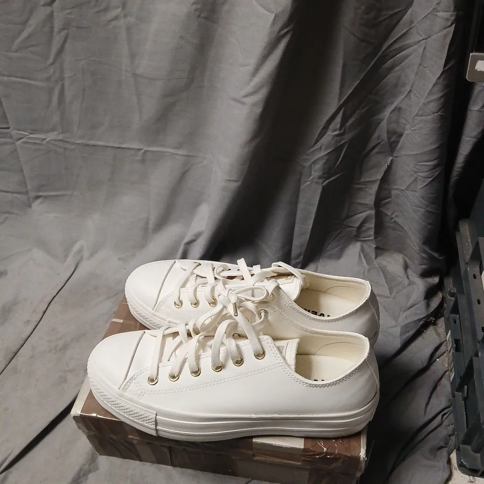 CONVERSE ALL STAR WHITE LOW-TOP SNEAKERS UK SIZE 8 