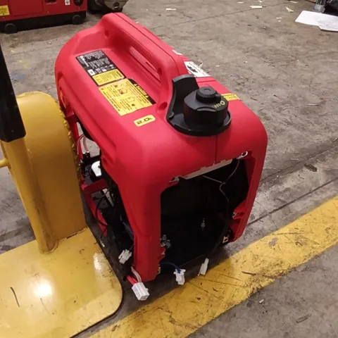 CLARKE IG1100 1050W PETROL INVERTER GENERATOR