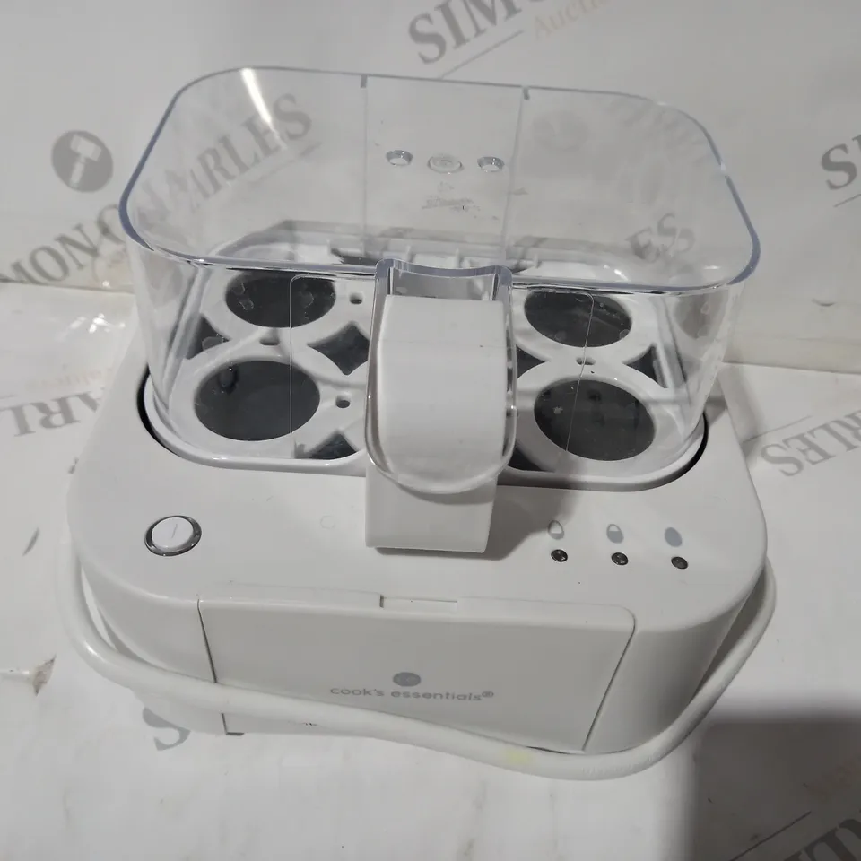 COOK'S ESSENTIALS THE SMART TALKING EGG COOKER