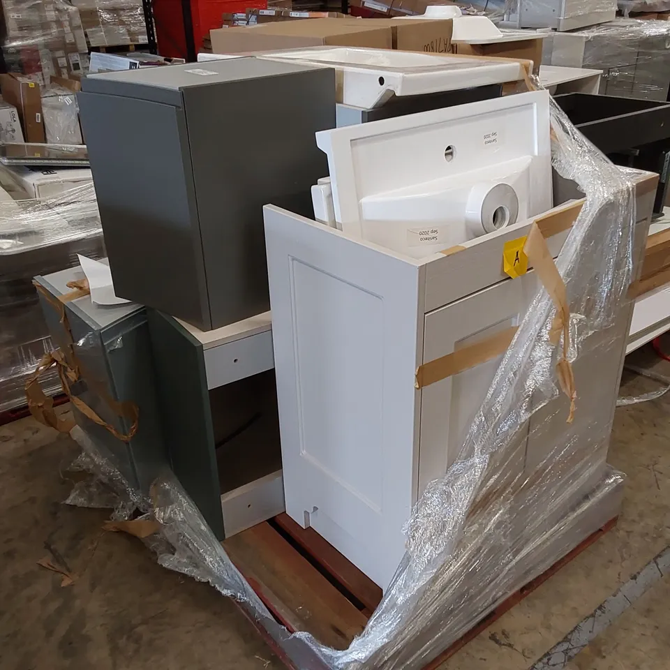PALLET OF ASSORTED BATHROOM VANITY UNITS AND SINK BASINS 