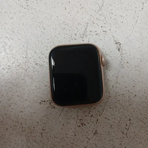 APPLE WATCH SERIES 6 40MM GPS ALUMINIUM GOLD