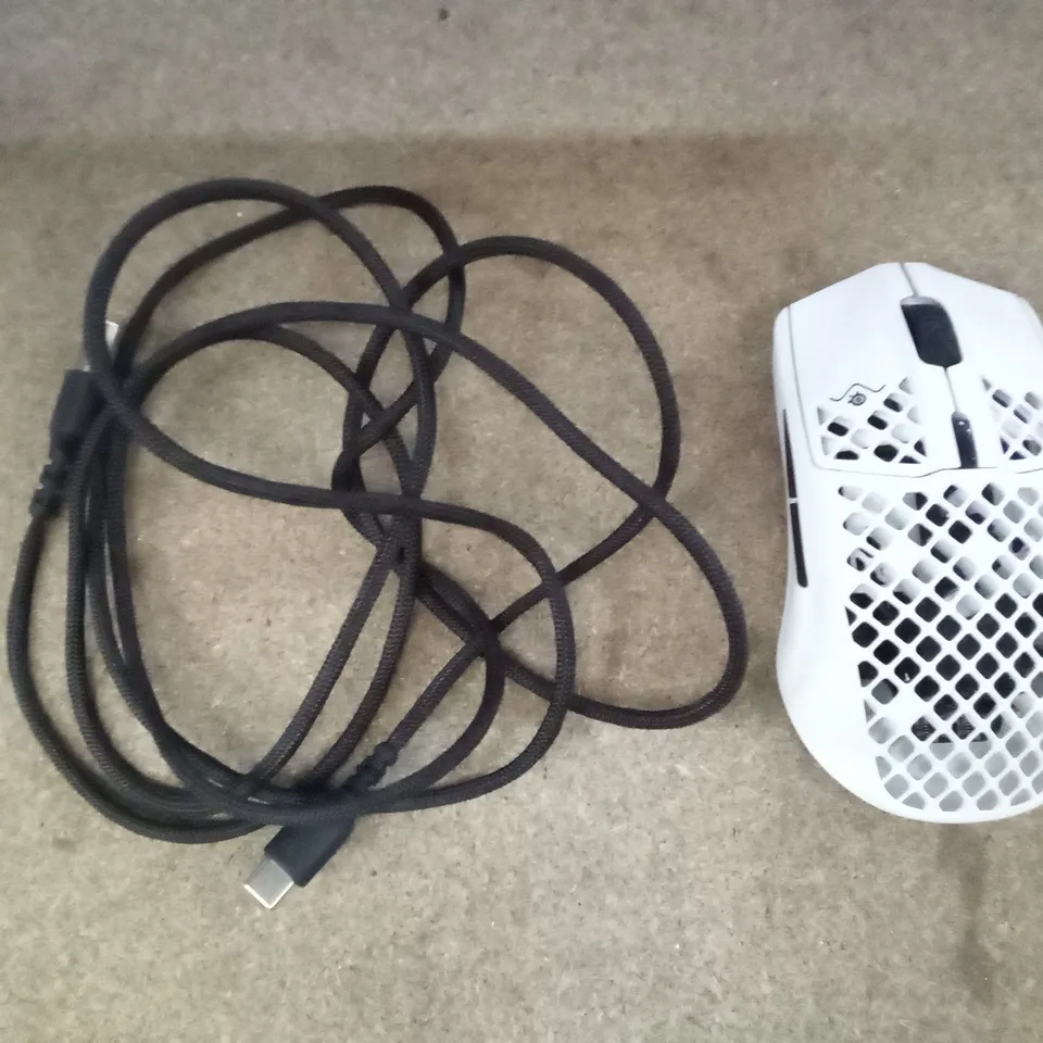 STEELSERIES AEROX 3 WIRELESS - SUPER LIGHT GAMING MOUSE