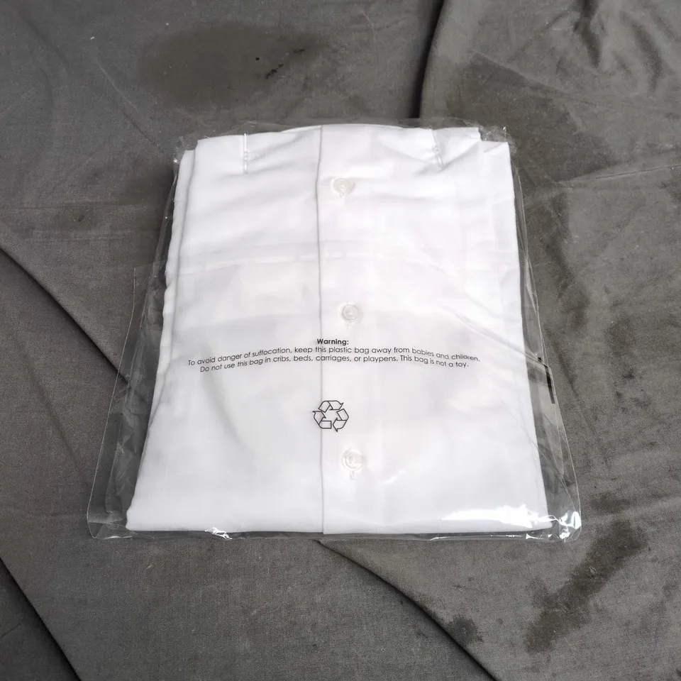 PERRY WHITE DRESS SHIRT, MEN’S – UK 30 (30) – SEALED IN PACKAGING