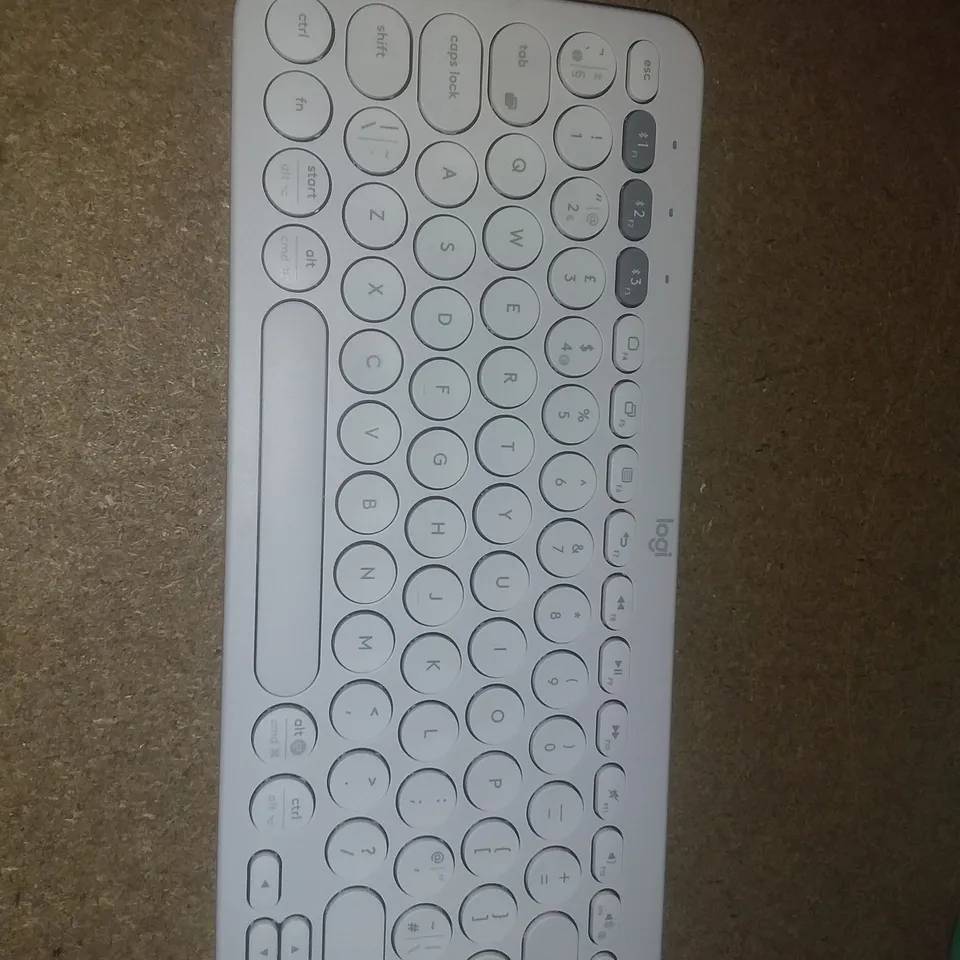 LOGITECH K380 MULTI-DEVICE BLUETOOTH WIRELESS KEYBOARD