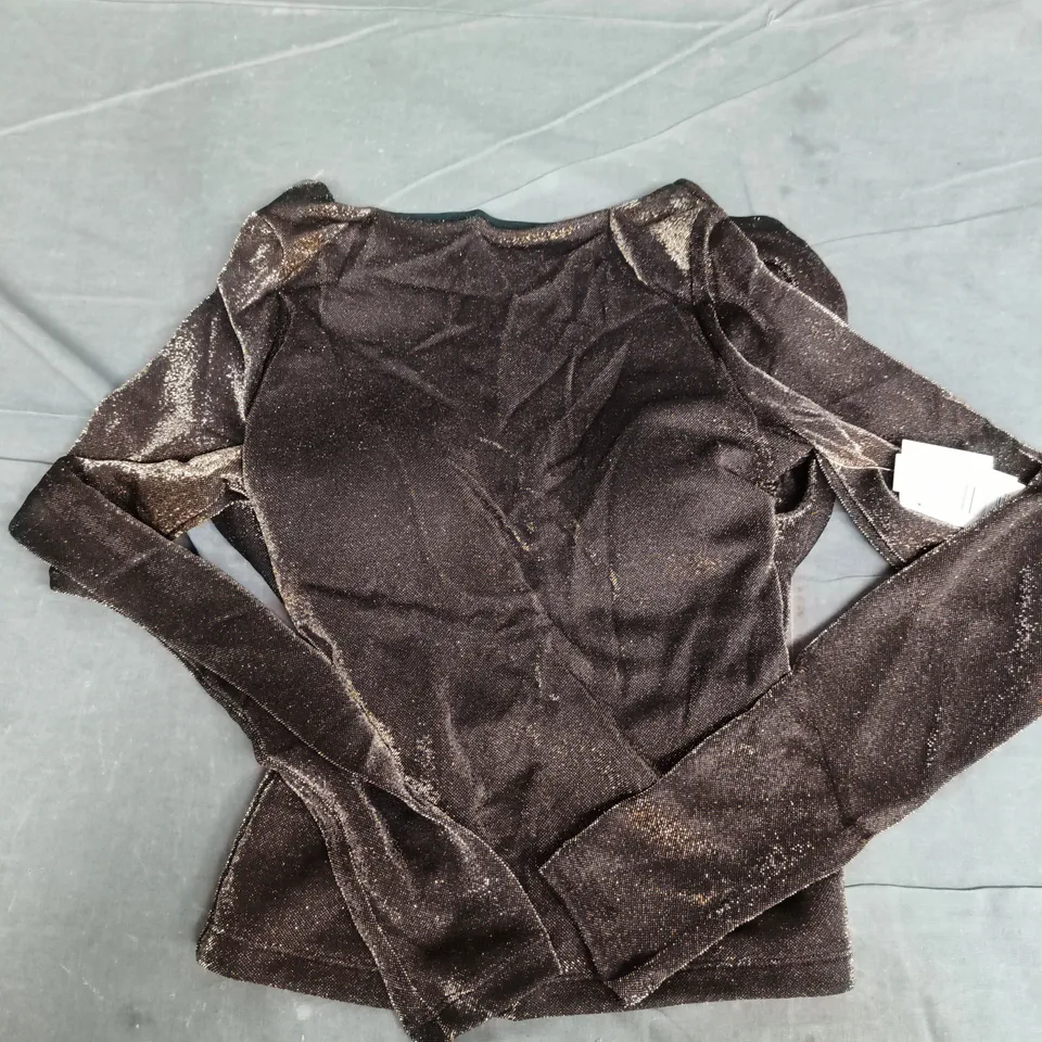 ABERCROMBIE & FITCH OPEN BACK TOP IN GOLD COLOUR - XS