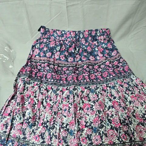 MUD FLOWER WOMEN'S FLORAL PRINT TIERED MIDI SKIRT – NAVY WITH PINK FLOWERS - SIZE 10/12