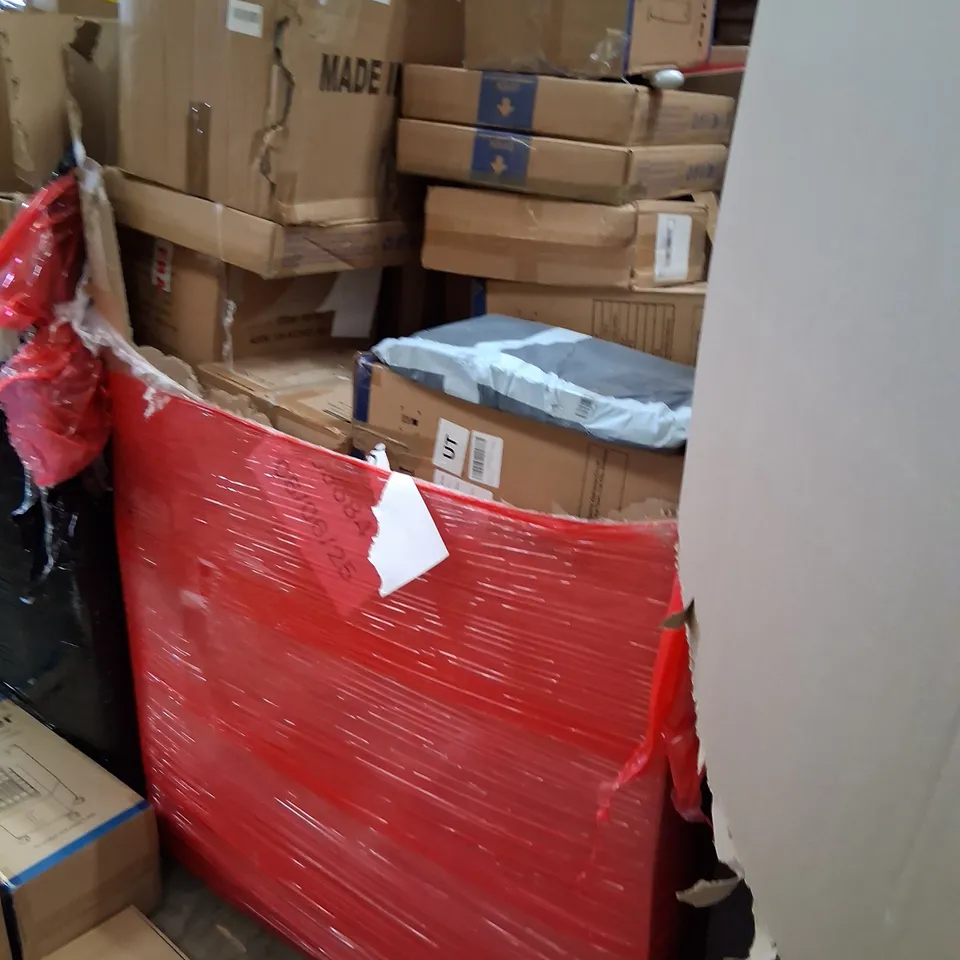 PALLET CONSISTING OF A LARGE QUANTITY OF ASSORTED HOUSEHOLD AND ELECTRICAL PRODUCTS AND ACCESSORIES TO INCLUDE;