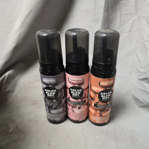APPROXIMATELY 20 ASSORTED MATRIX BLOW DRY SPRAYS TO INCLUDE ROSE BLONDE, CARAMEL BLONDE, TITANIUM SILVER, ETC - COLLECTION ONLY