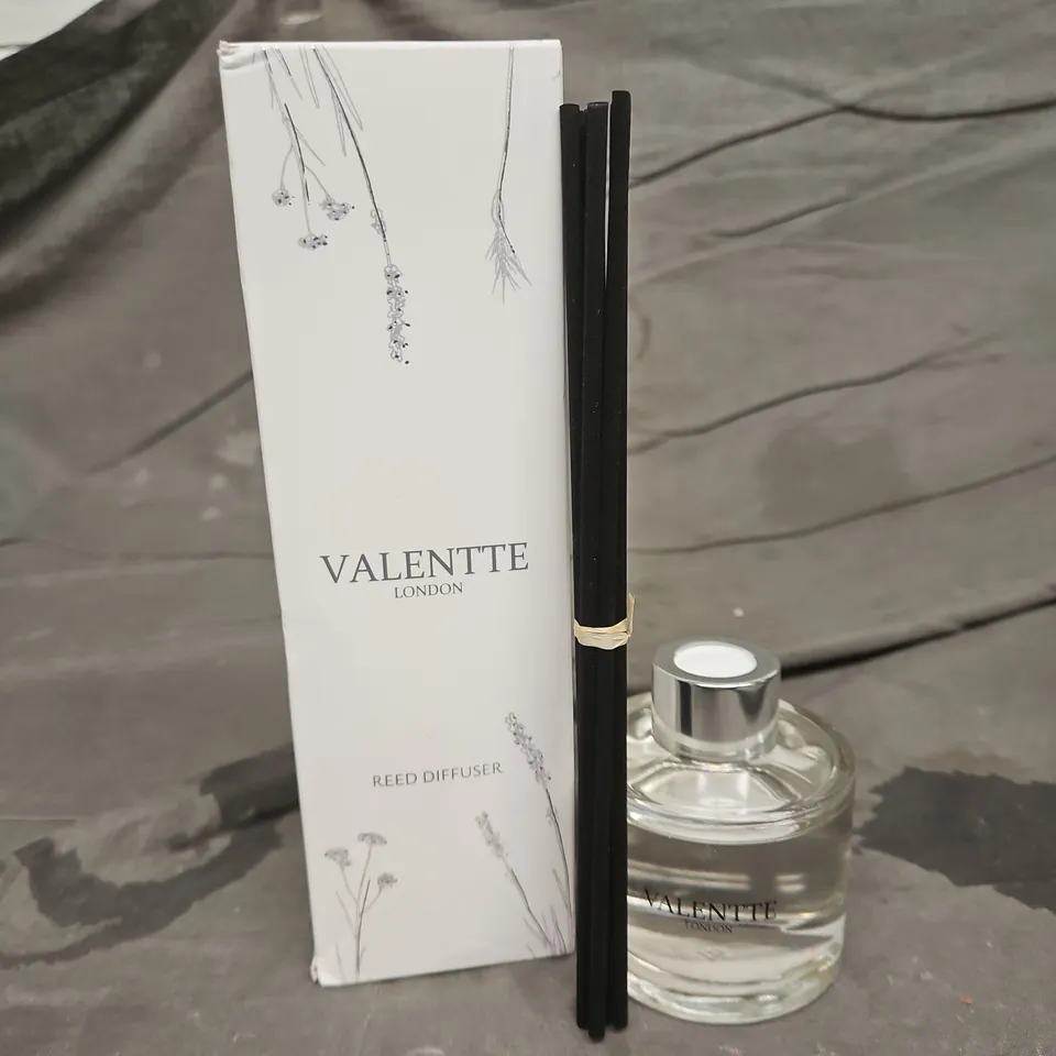 BOXED VALENTTE LONDON REED DIFFUSER