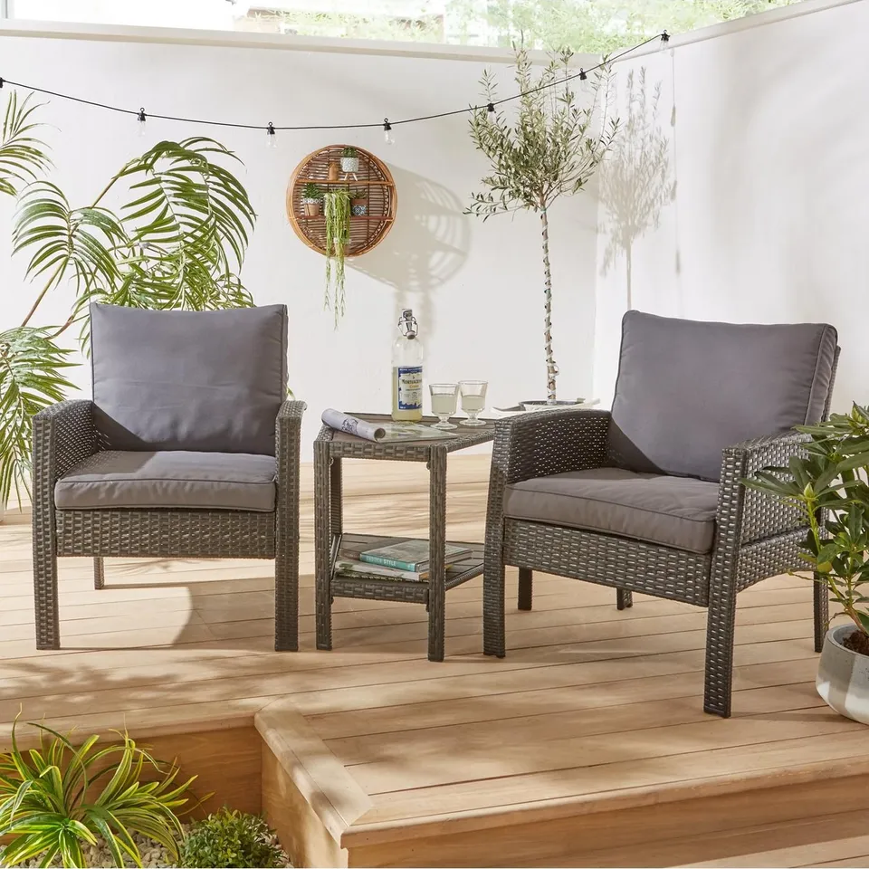 TARIFA DUO SET (TWO CHAIRS, ONE SMALL TABLE)