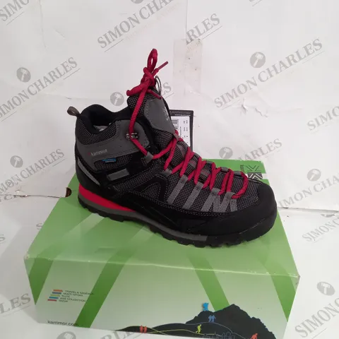 BOXED PAIR OF KARRIMOR SPIKE MID 3 WEATHERLITE SIZE 7