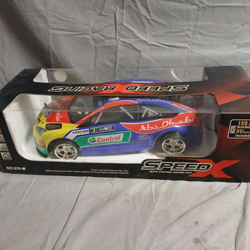 SPEED X RADIO CONTROL RACING CAR IN BOX – 9V BATTERY INCLUDED