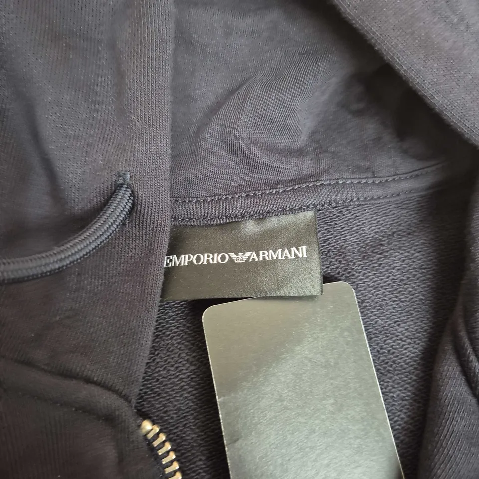 EMPORIO ARMANI NAVY ZIP HOODIE – MEN’S, UK SIZE M (MEDIUM), WITH TAGS