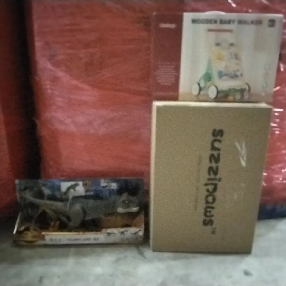 PALLET OF ASSORTED PRODUCTS AND HOUSEHOLD GOODS TO INCLUDE;WOODEN BABY WALKER,STAINLESS STEEL CAT LITTER TRAY,T-REX TOY