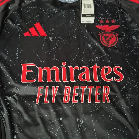 ADIDAS BENFICA FOOTBALL TOP IN BLACK/RED SIZE LARGE DUARTE NUMBER 24