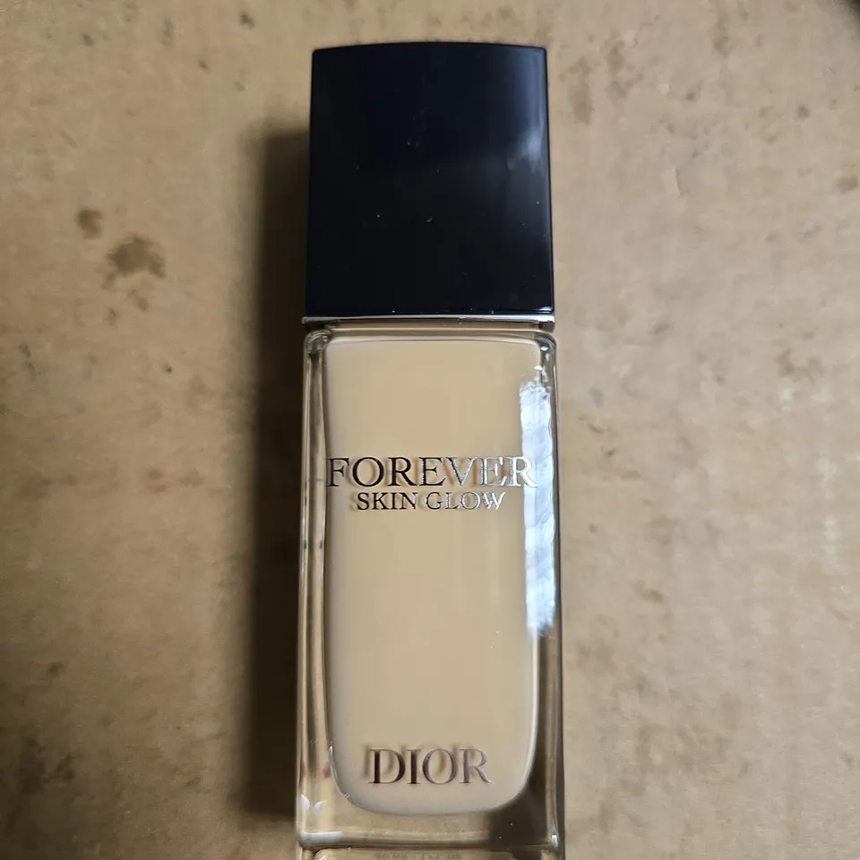 DIOR FOREVER SKIN GLOW FOUNDATION SPF 20 – SHADE 2N (30 ML)