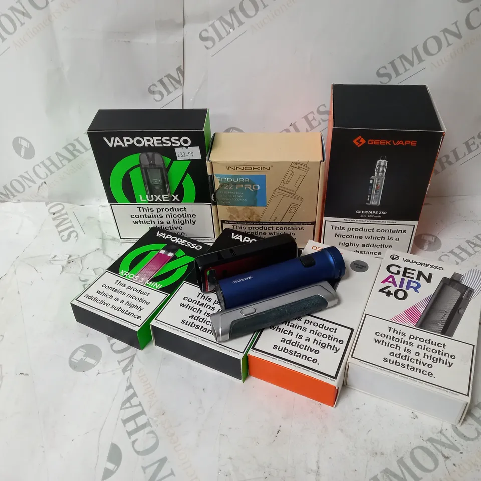 BOX OF APPROXIMATELY 10 ASSORTED E-CIG PRODUCTS TO INCLUDE GEEKVAPE, VAPORESSO, ASPIRE ETC. 