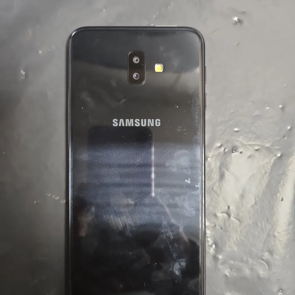 SAMSUNG SMARTPHONE - BLACK - MODEL UNSPECIFIED