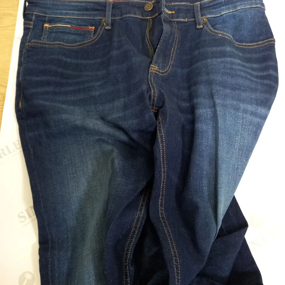 TOMMY JEANS SCANTON SLIM BLUE JEANS - W36 L32