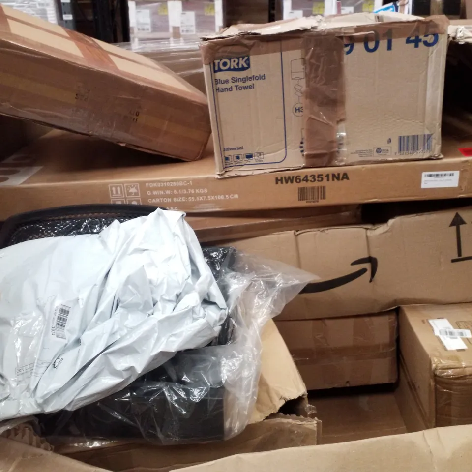 PALLET CONTAINING ASSORTED PRODUCTS INCLUDING ELLIPTICAL PEDAL EXERCISER, COLLAPSIBLE SOFT SIDED CRATE, VACUUM STAND & VINYL FLOORING CUTTER