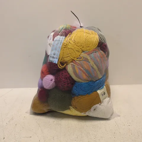 ASSORTED SUPREME DK YARN SKEINS IN CLEAR BAG – MULTICOLOUR