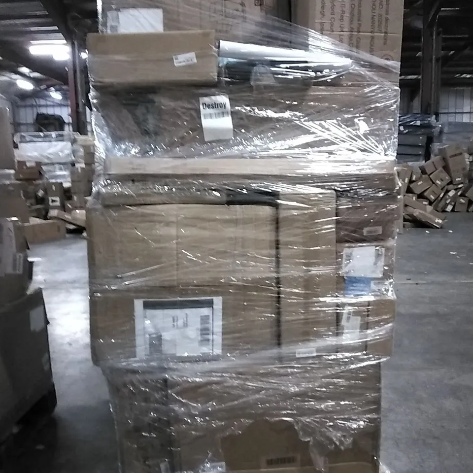 PALLET OF HOUSEHOLD ITEMS TO INCLUDE SOFA, CHRISTMAS DECORATIONS, CHRISTMAS TREE AND OTHER ASSORTED ITEMS...