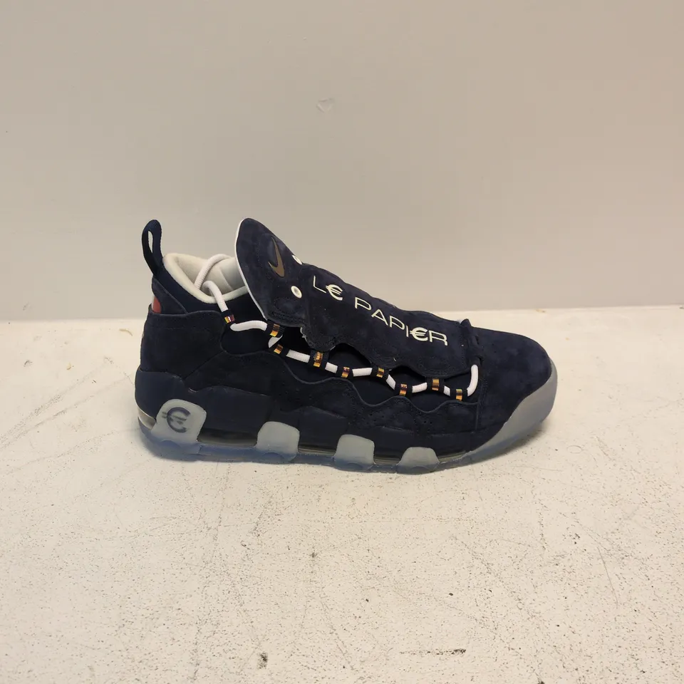 NIKE NAVY SUEDE SNEAKERS WITH LE PAPIER BRANDING – CHUNKY SOLE (UK 9)