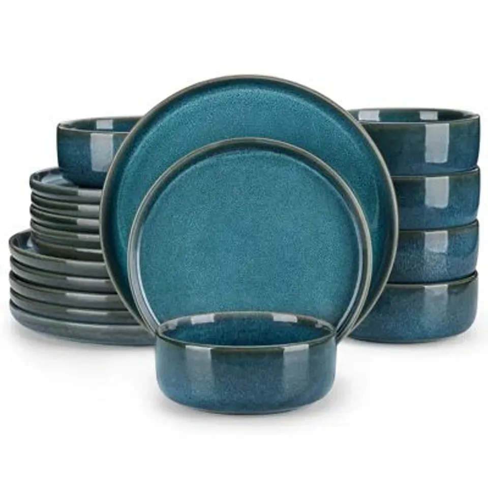 BOXED 18 PIECE STONEWARE DINNERWARE SET - SERVICE FOR 6