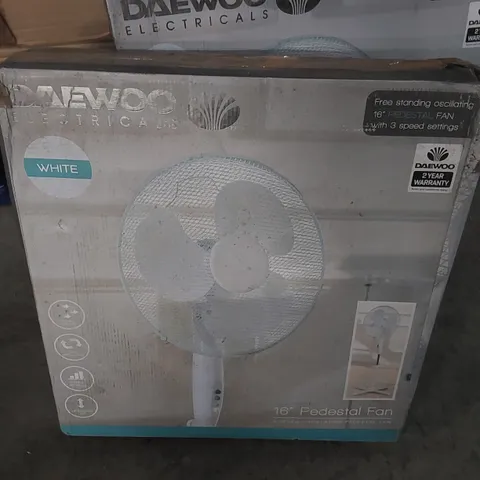 BOXED DAEWOO 16" PEDESTAL FAN 