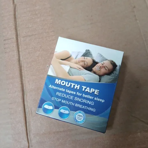 APPROXIMATELY 15 ASSORTED ITEMS INCLUDING SNORING MOUTH TAPE AND SNOREEZE ORAL DEVICE  